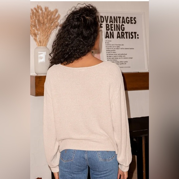 Lulu’s Just Vibes Beige Long Sleeve Pullover Top- Size Small - Picture 2 of 8